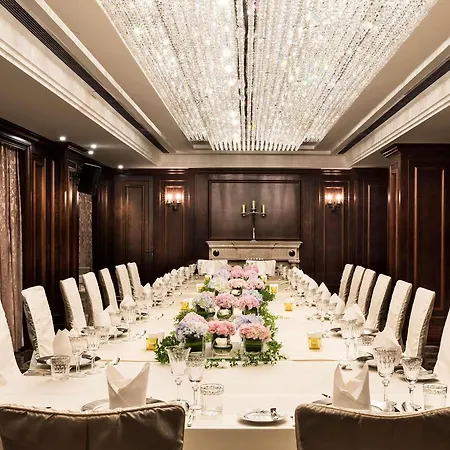 Fairmont Peace Hotel On The Bund-3